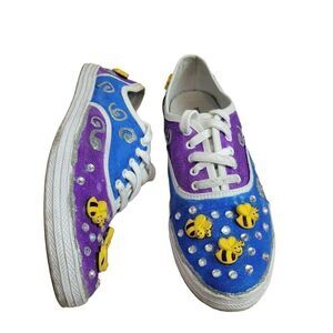 Mossimo supply canvas shoes hand painted bees 8